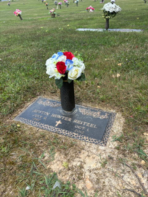 Flower delivery for Austin Hunter Reitzel