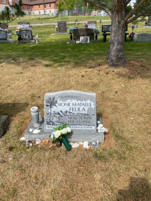 Flower delivery for Sione Mataele Felila