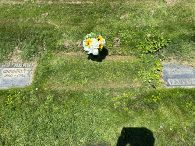 Flower delivery for Thomas Brown