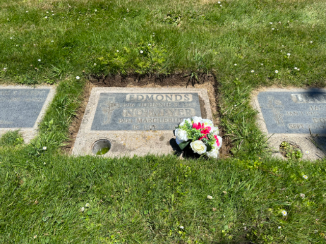 Flower delivery for Marguerite Elaine Notmeyer