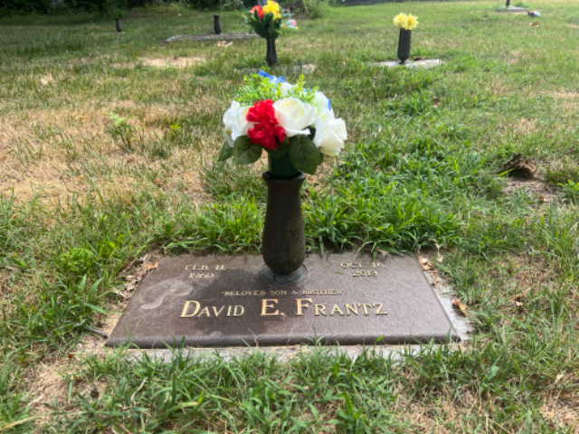 Flower delivery for David E Frantz