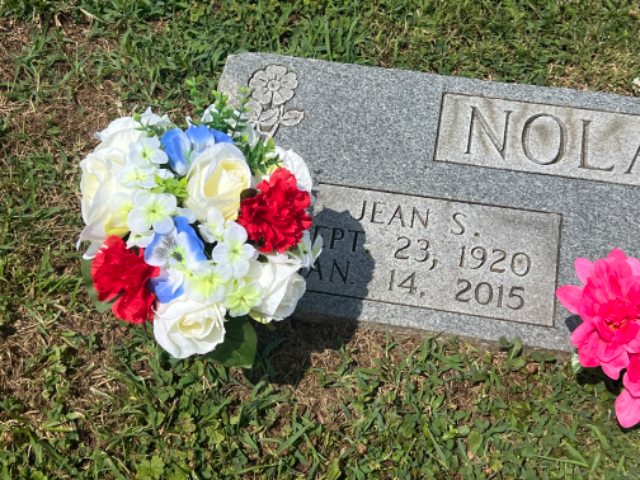 Flower delivery for Jean S Noland