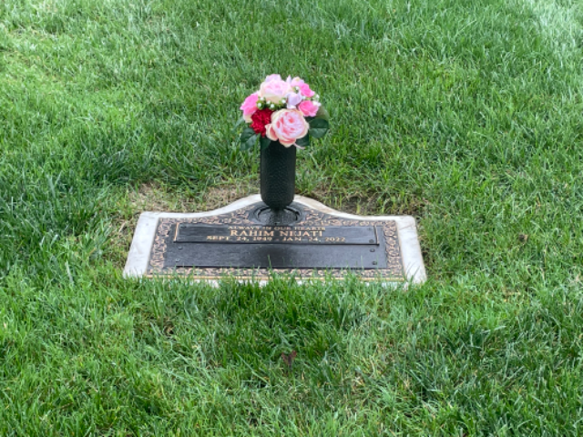 Flower delivery for Rahim Nejati