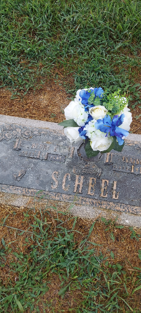 Flower delivery for Henry Elmer Scheel