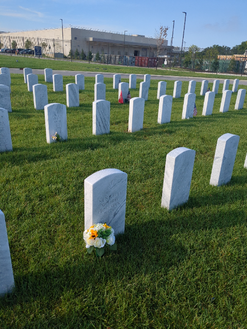 Flower delivery for Kenneth Morris Hoffman