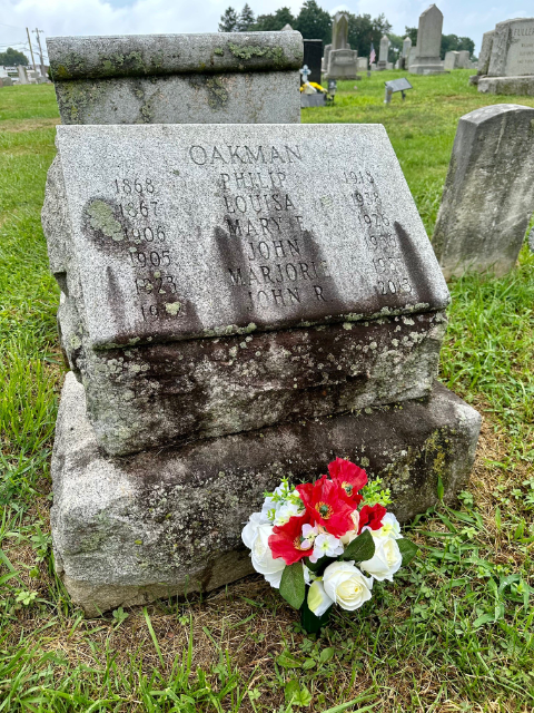 Flower delivery for Marjorie Oakman