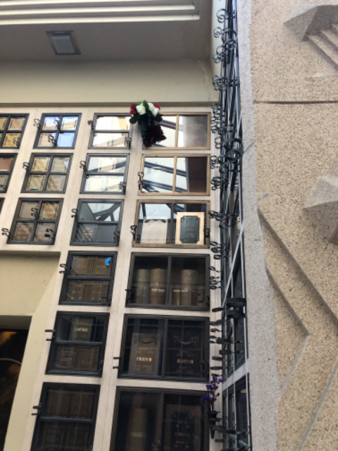 Flower delivery for Amanda L Leeds