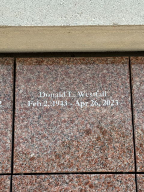 Flower delivery for Donald L Westfall