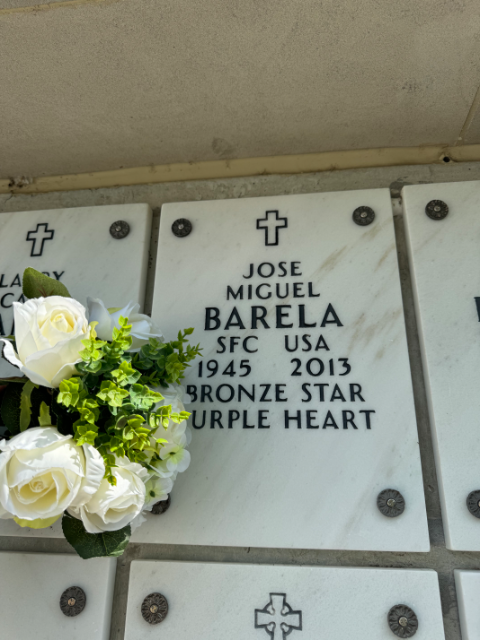 Flower delivery for José Miguel Barela