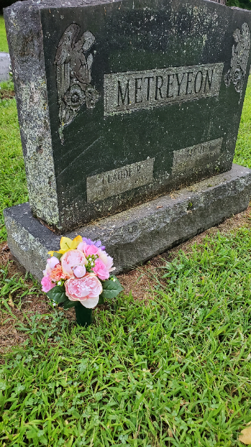 Flower delivery for Claude R. Metreyeon