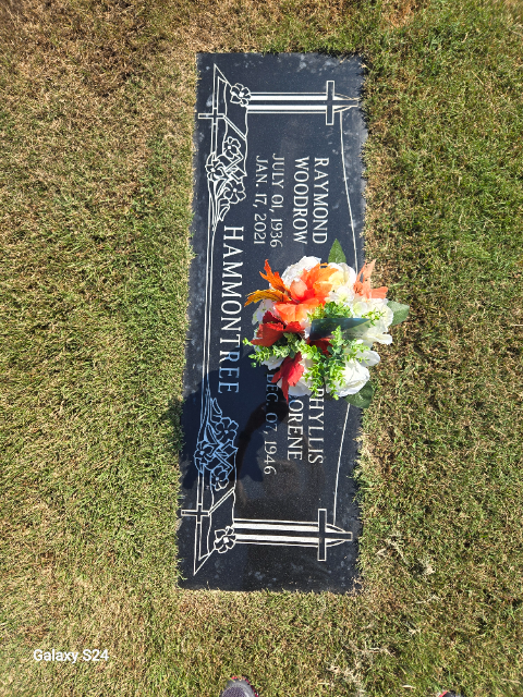 Flower delivery for Raymond Woodrow Hammontree