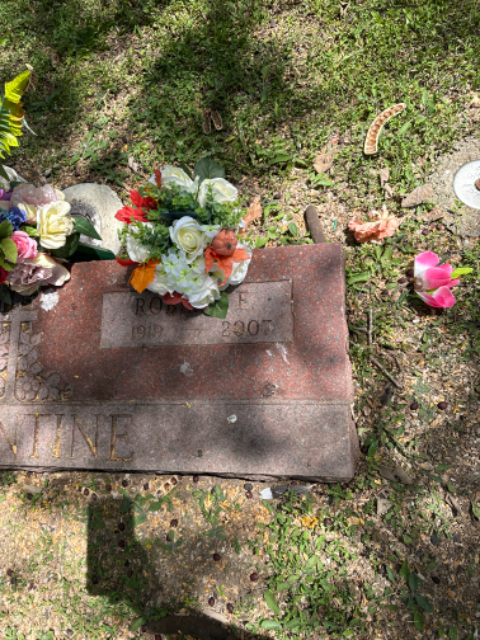 Flower delivery for Robert Frank Valentine