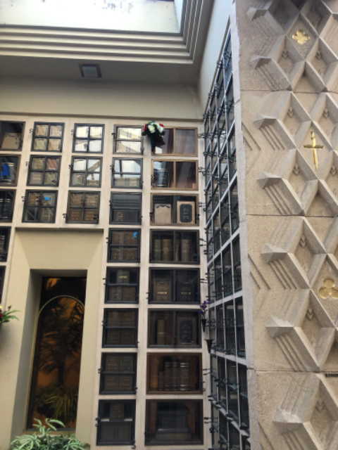 Flower delivery for Amanda L Leeds