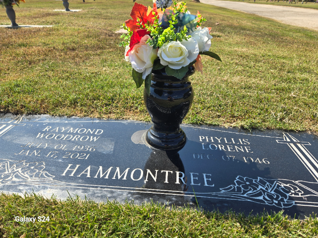 Flower delivery for Raymond Woodrow Hammontree