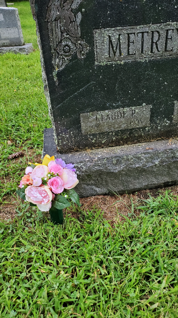 Flower delivery for Claude R. Metreyeon