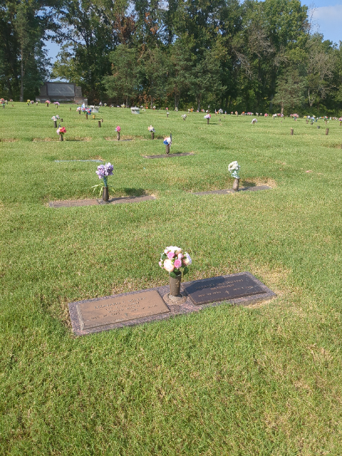 Flower delivery for Barbara Eve Selter