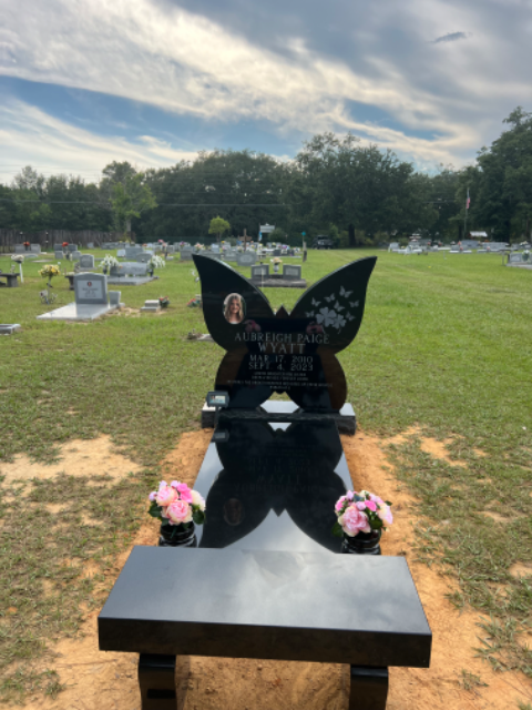 Flower delivery for Aubreigh Paige Wyatt