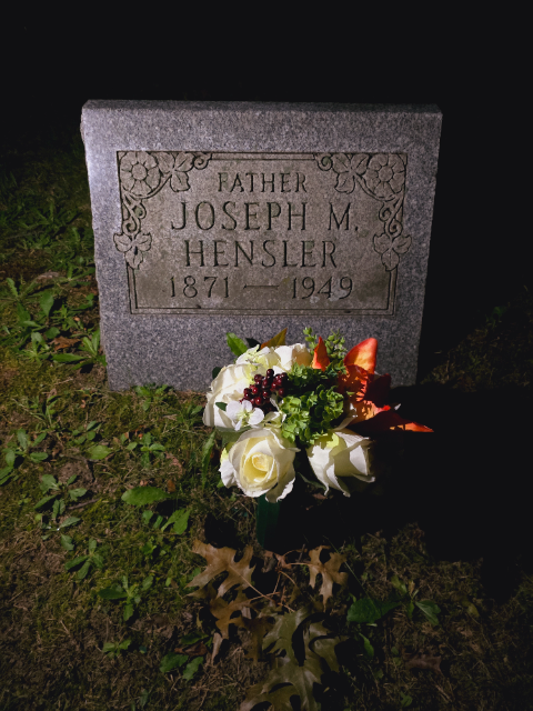 Flower delivery for Joseph M Hensler
