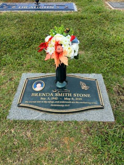 Flower delivery for Brenda Smith Stone