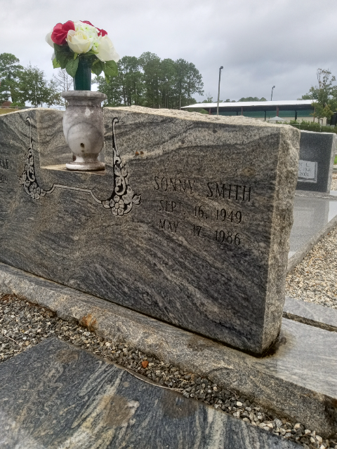 Flower delivery for Sonny smith