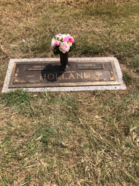 Flower delivery for Gary K Hurlburt