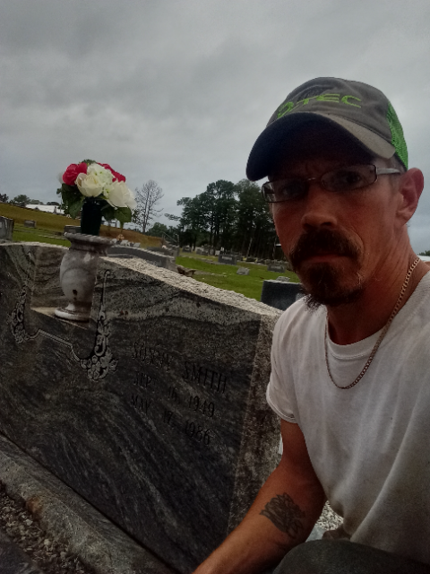 Flower delivery for Sonny smith