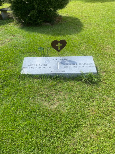 Flower delivery for Stephen B. Mclellan