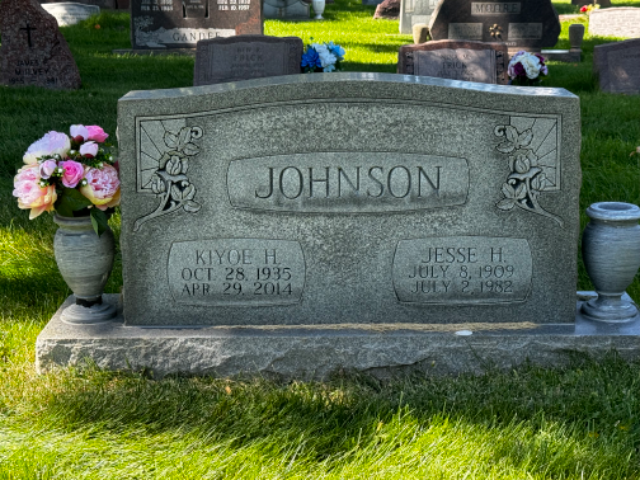 Flower delivery for Kiyoe Johnson