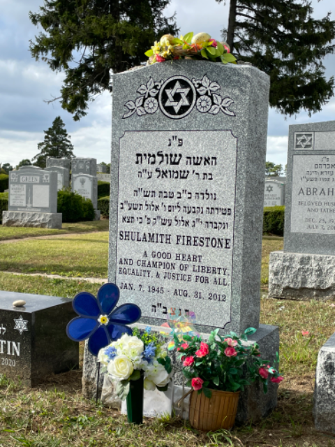 Flower delivery for Shulamith Firestone