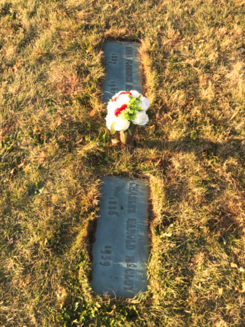 Flower delivery for Charles Harold McCloy