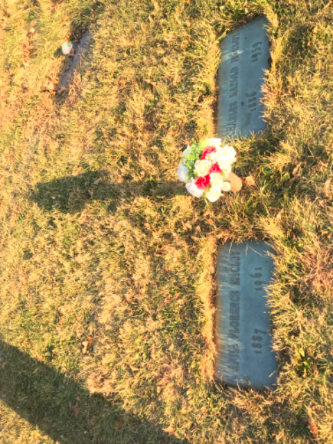 Flower delivery for Charles Harold McCloy