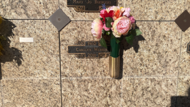 Flower delivery for Carolyn Webber