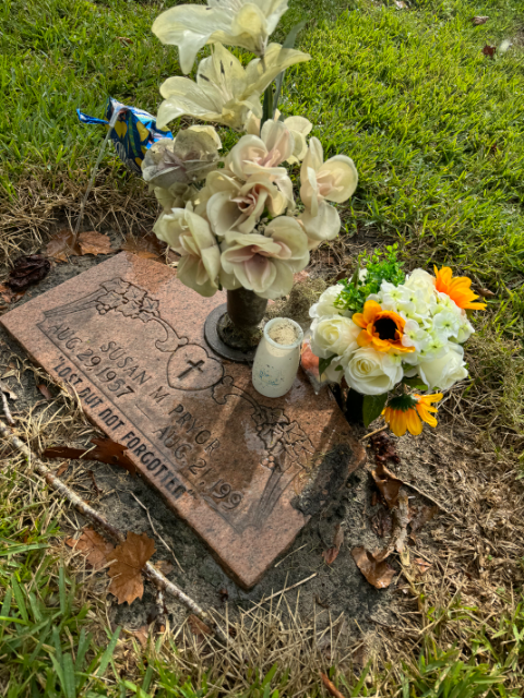 Flower delivery for Susan M Pryor