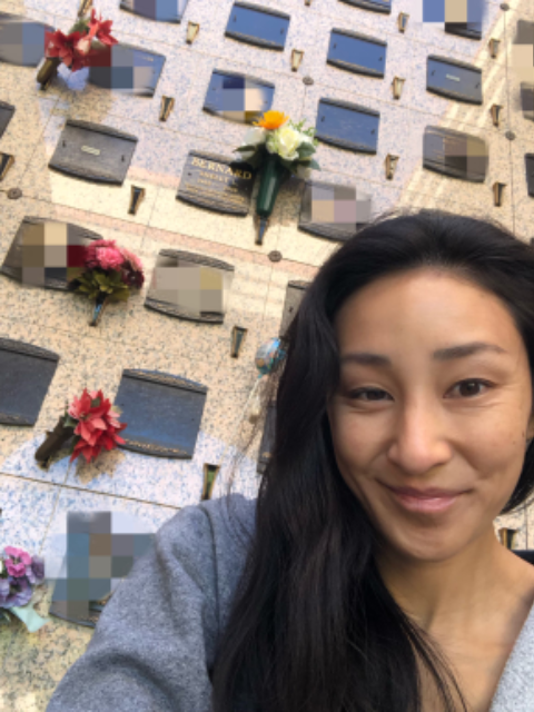 Flower delivery for Shelly L Bernard