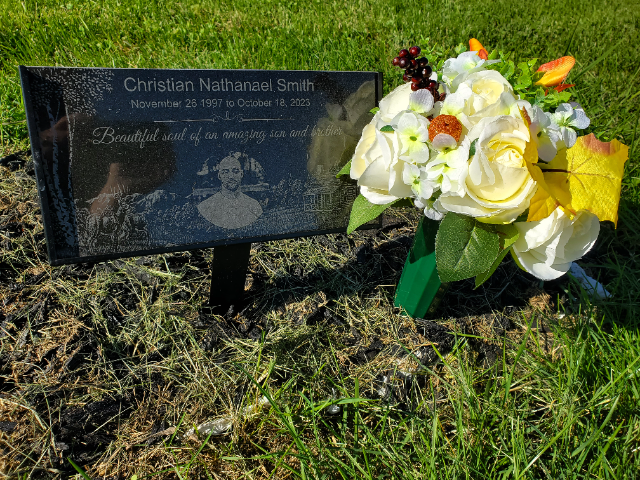 Flower delivery for Christian Nathanael Smith