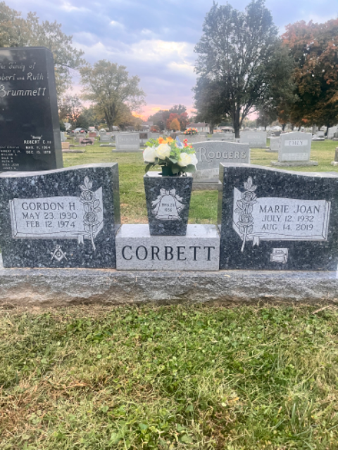 Flower delivery for Gordon Harold Corbett