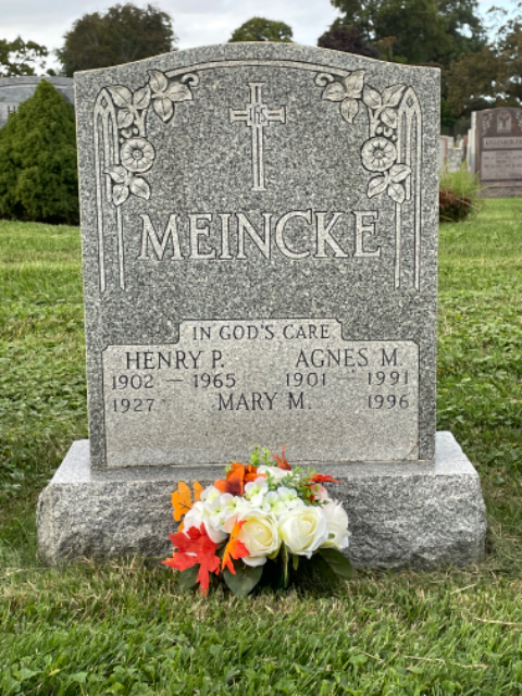 Flower delivery for Mary Meincke