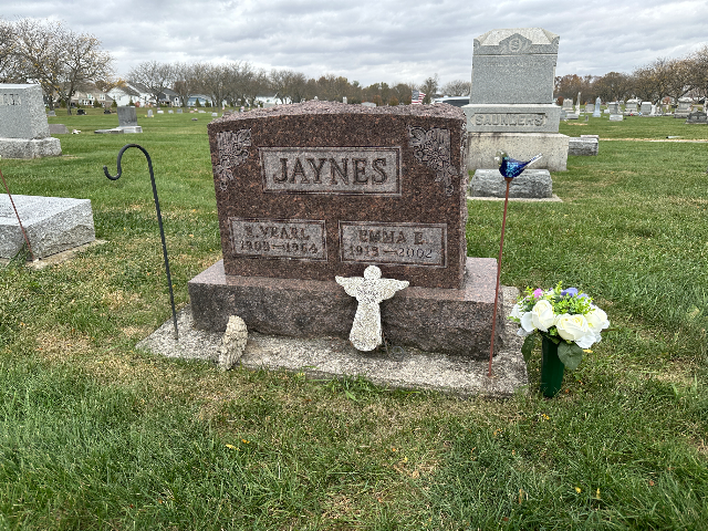 Flower delivery for Willard H Jaynes