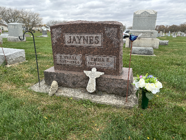 Flower delivery for Willard H Jaynes