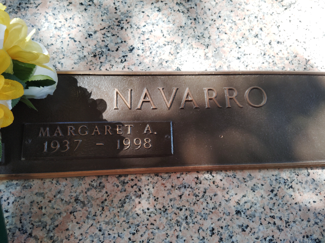 Flower delivery for Margaret Anne Navarro