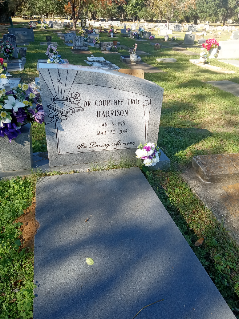 Flower delivery for Courtney Troy Harrison