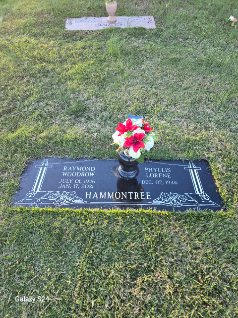 Flower delivery for Raymond Woodrow Hammontree