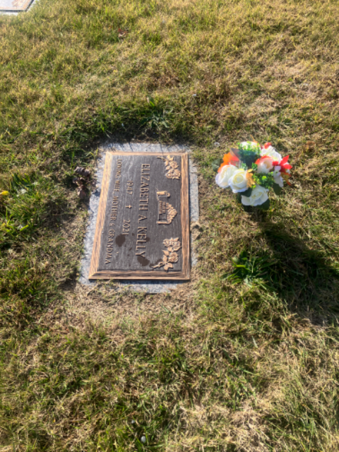 Flower delivery for Elizabeth Griffin Kelly