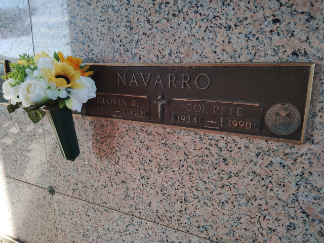 Flower delivery for Gloria Rodriguez Navarro