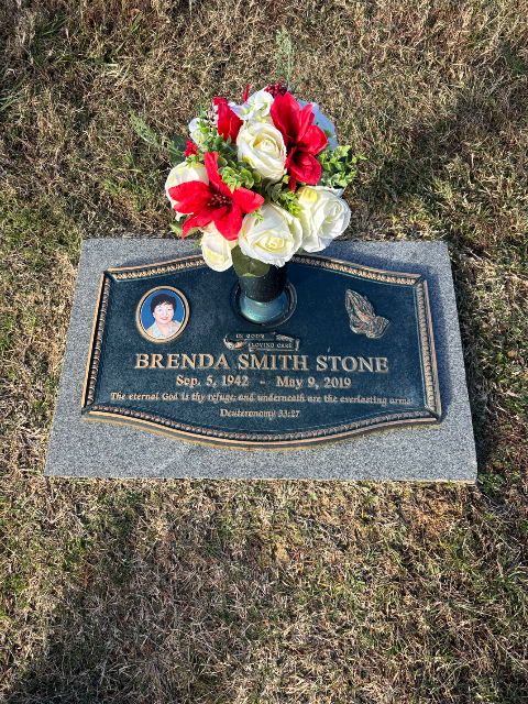 Flower delivery for Brenda Smith Stone