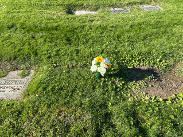 Flower delivery for Thomas Brown