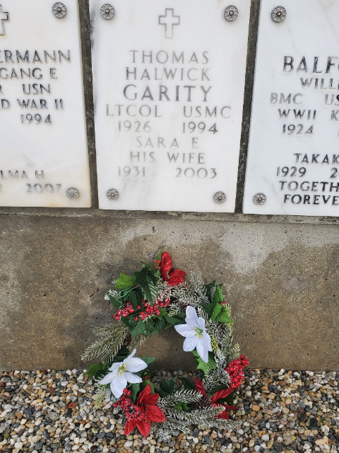 Flower delivery for Thomas Halwick Garity