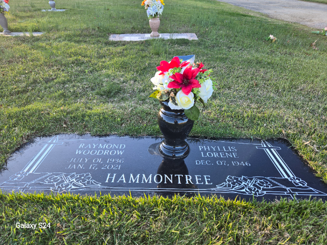 Flower delivery for Raymond Woodrow Hammontree