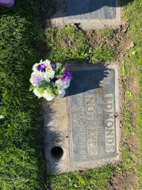 Flower delivery for Marguerite Elaine Notmeyer