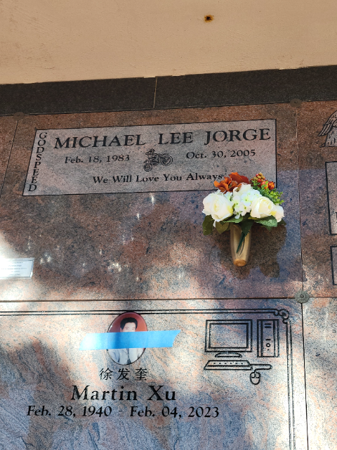 Flower delivery for Michael Lee Jorge
